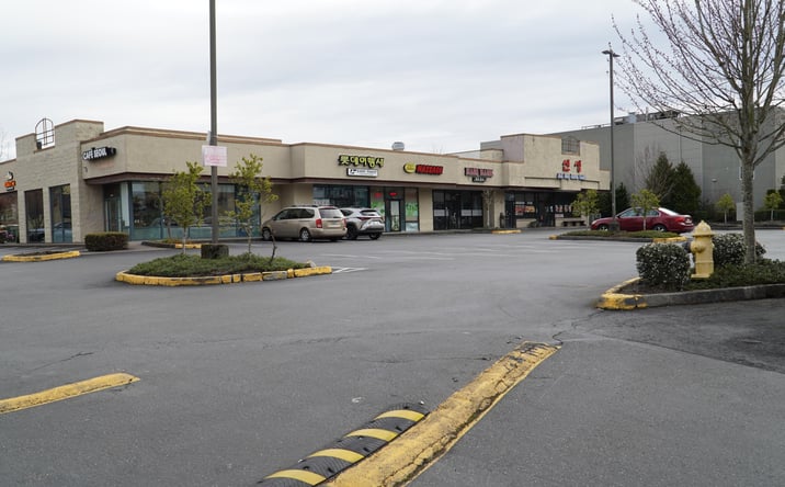 Pictures of Retail property located at 1805 S 316th St, Federal Way, WA 98003 for sales - image #1