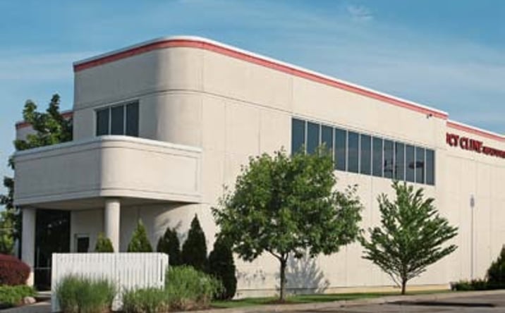 Pictures of Retail, Office property located at 8145 Beechmont Ave, Cincinnati, OH 45255 for sales - image #1