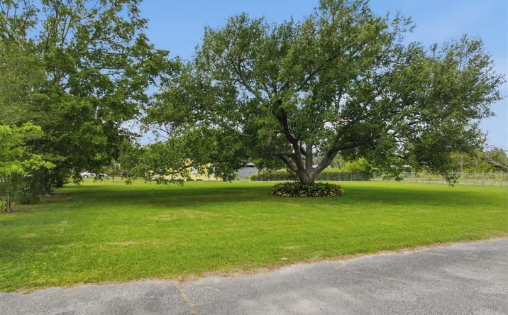Pictures of Land property located at W Claude Street, Lake Charles, LA 70605 for sales - image #1