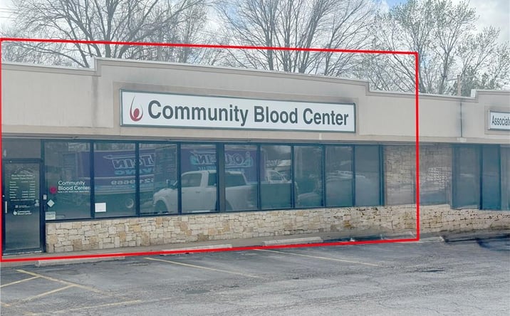 Pictures of Retail, Office property located at 1124 SW Us-40 Highway, Blue Springs, MO 64015 for sales - image #1