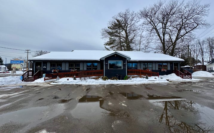 Pictures of Hospitality, Business for Sale property located at 202 Central St, Haverhill, NH 03785 for sales - image #1