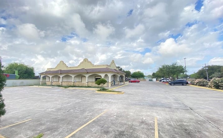 Pictures of Office, Retail property located at 5636 Southmost Rd., Brownsville, TX 78526 for sales - image #1