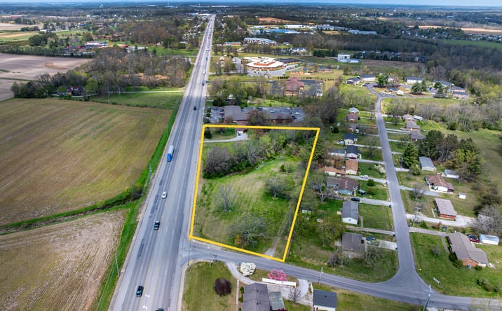 Pictures of Land property located at 936 S Broadway, Portland, TN 37148 for sales - image #1