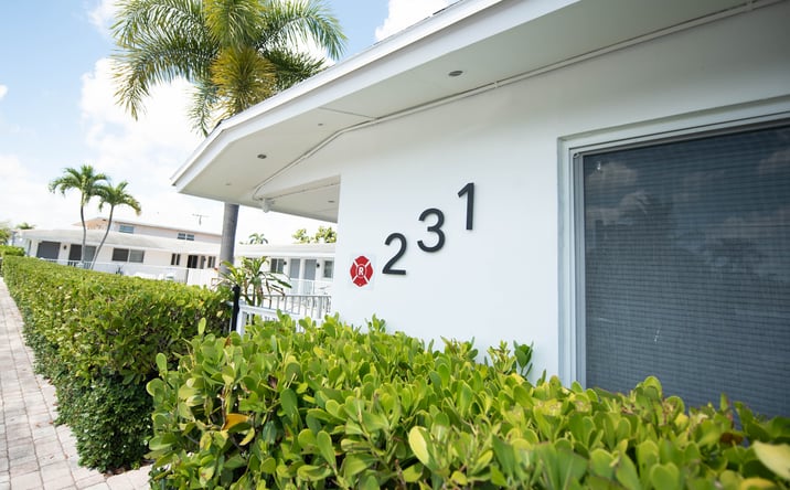Pictures of Multifamily property located at 231 SW 15th St, Pompano Beach, FL 33060 for sales - image #1