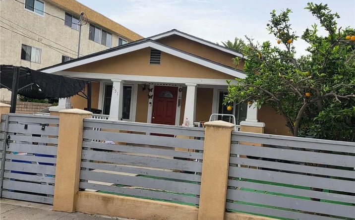 Pictures of Multifamily property located at 551 W 14th, San Pedro, CA 90731 for sales - image #1
