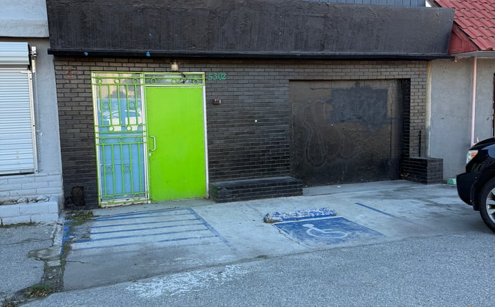 Pictures of Retail property located at 5302 Mission Blvd, Riverside, CA 92509 for sales - image #1