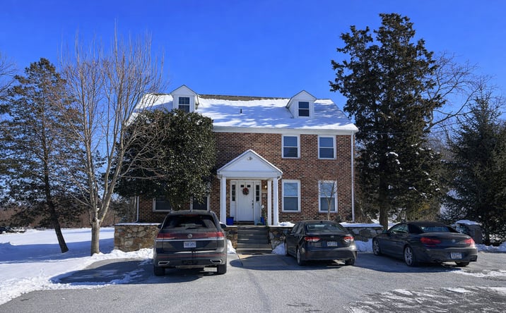 Pictures of Mixed Use, Multifamily, Office property located at 1020 Pottstown Pike, Chester Springs, PA 19425 for sales - image #1