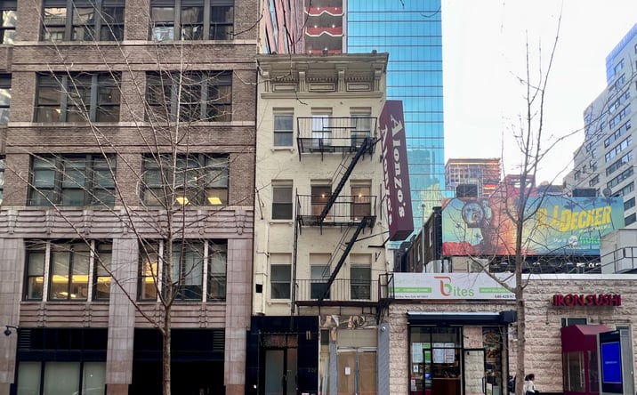 Pictures of Hospitality, Mixed Use, Multifamily, Office, Retail property located at 302 E 45th St, New York, NY 10017 for sales - image #1