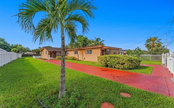 Pictures of Multifamily property located at 8820 SW 27th St, Miami, FL 33165 for sales - image #1
