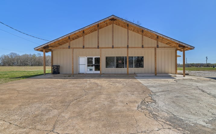 Pictures of Retail property located at 3790 AL 207, Rogersville, AL 35652 for sales - image #1