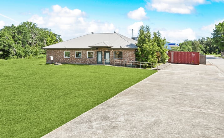 Pictures of Office property located at 2916 S Lake Blvd, Violet, LA 70092 for sales - image #1