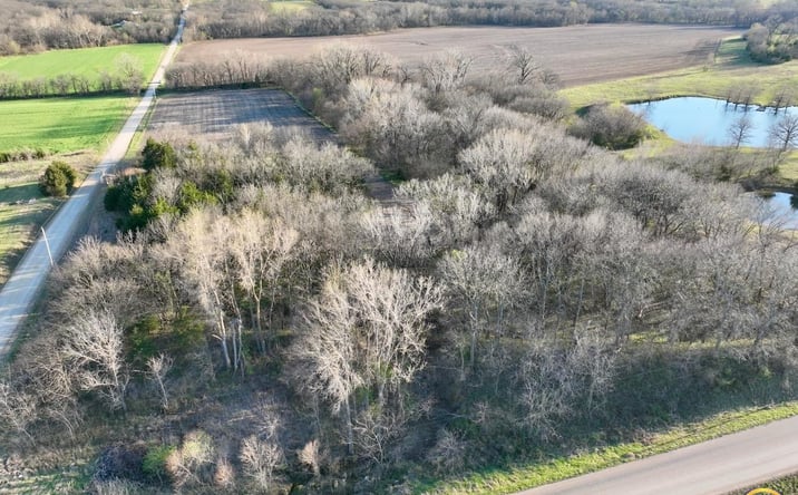 Pictures of Land property located at 214th Rd, Holton, KS 66436 for sales - image #1