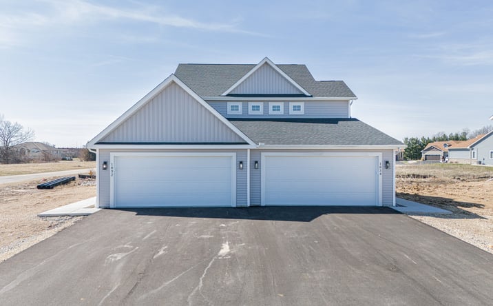Pictures of Multifamily property located at 1832-1834 W. Kyle Circle, Beloit, WI 53511 for sales - image #1