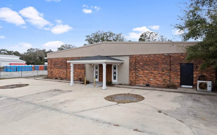 image of property at 616 BAY ST Brunswick GA 31520-7907