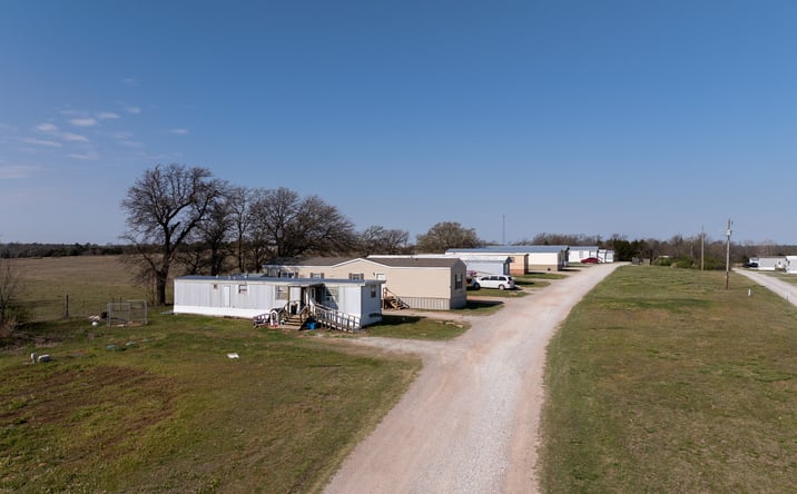 Pictures of Mobile Home Park property located at 16504 Gaddy Rd, Shawnee, OK 74801 for sales - image #1