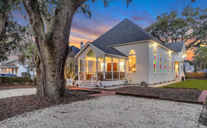 Pictures of Multifamily property located at 2716 Mechanics Ave, Savannah, GA 31404 for sales - image #1