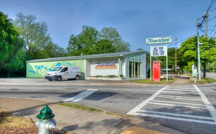 Pictures of Hospitality, Mixed Use, Multifamily, Office, Retail property located at 823 Prince Ave, Athens, GA 30606 for sales - image #1