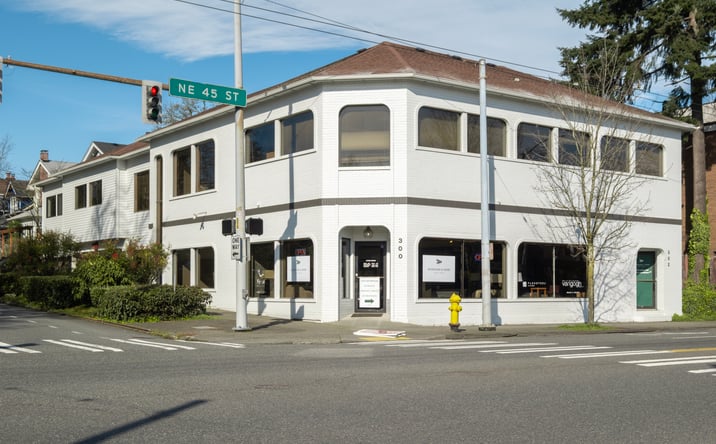 Pictures of Office, Retail property located at 300 NE 45th St, Seattle, WA 98105 for sales - image #1