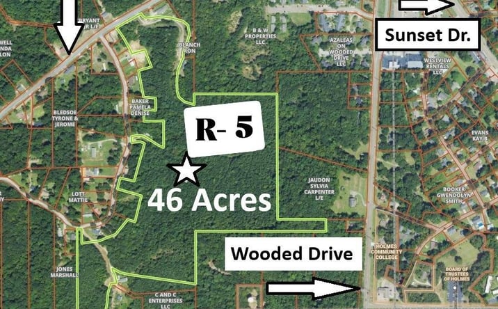 Pictures of Land property located at 46 Acres Zoned R-5, Grenada, MS 38901 for sales - image #1