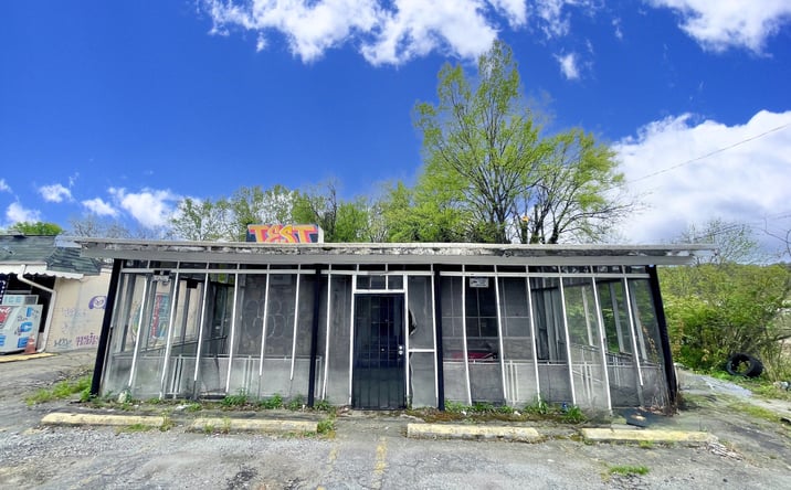 Pictures of Retail property located at 1615 Memorial Dr SE, Atlanta, GA 30317 for sales - image #1