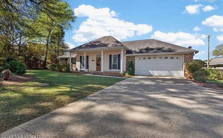 Pictures of Land property located at 521 Avalon Avenue, 70125, MS 39648 for sales - image #1
