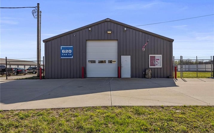 Pictures of Industrial property located at 305 S Joplin Street, Pittsburg, KS 66762 for sales - image #1