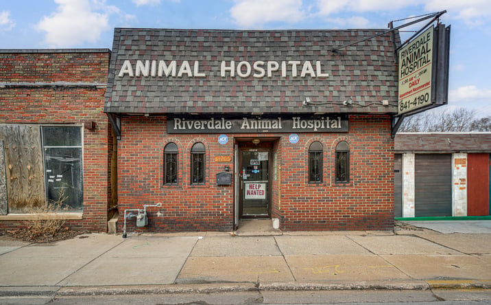 Pictures of Retail property located at 14206 S Indiana Avenue, Riverdale, IL 60827 for sales - image #1