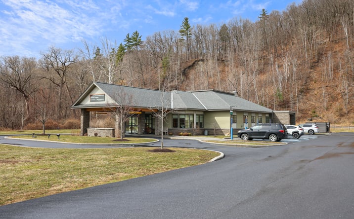 Pictures of Office, Retail property located at 7237 US-7, Pownal, VT 05261 for sales - image #1