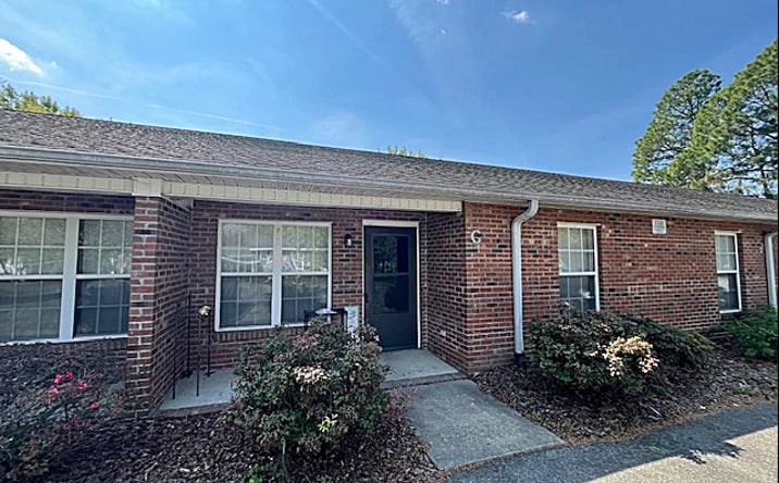 Pictures of Multifamily property located at 703 Davidson Street, Thomasville, NC 99611 for sales - image #1