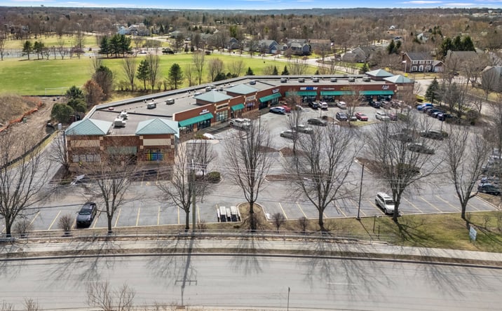 Pictures of Retail property located at 1925 Huntley Rd, West Dundee, IL 601189301 for sales - image #1