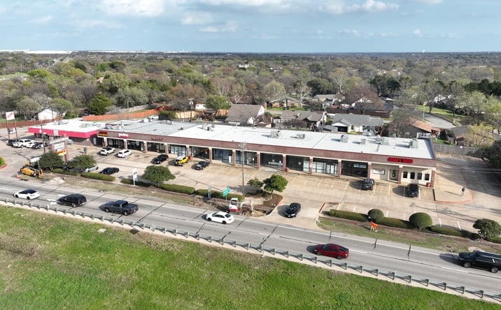 Pictures of Retail property located at 434 E Hwy 67, Duncanville, TX 75137 for sales - image #1