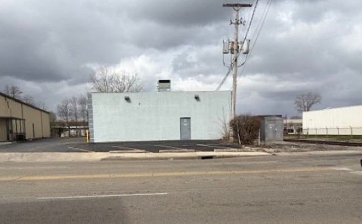 Pictures of Industrial property located at 25 N Bechtle Ave, Springfield, OH 45504 for sales - image #1