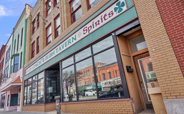 Pictures of Hospitality, Retail property located at 210 Huron Avenue, Port Huron, MI 48060 for sales - image #1