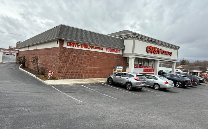 Pictures of Retail property located at 125 W Washington St, Chambersburg, PA 17201 for sales - image #1