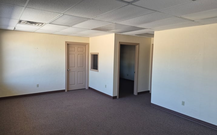 Pictures of Office property located at 17480 NE 23rd St, Choctaw, OK 73020 for sales - image #1