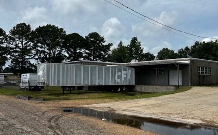Pictures of Industrial property located at 200 Presto Ln, Jackson, MS 39206 for sales - image #1