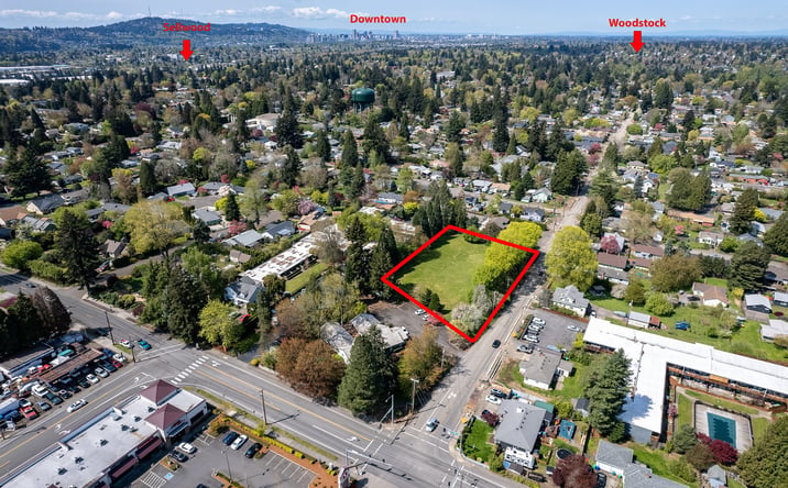 Pictures of Land, Multifamily property located at 4215 SE King Rd, Milwaukie, OR 97222 for sales - image #1