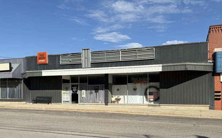 Pictures of Office, Retail property located at 107 S Main St, Scottville, MI 49454 for sales - image #1