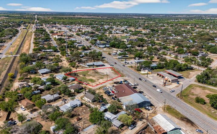 Pictures of Land, Mixed Use property located at 518 N Teel Dr, Devine, TX 78016 for sales - image #1