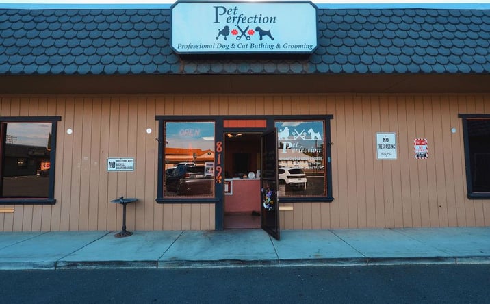 Pictures of Business for Sale, Mixed Use, Special Purpose property located at 819 W F St, Oakdale, CA 95361 for sales - image #1