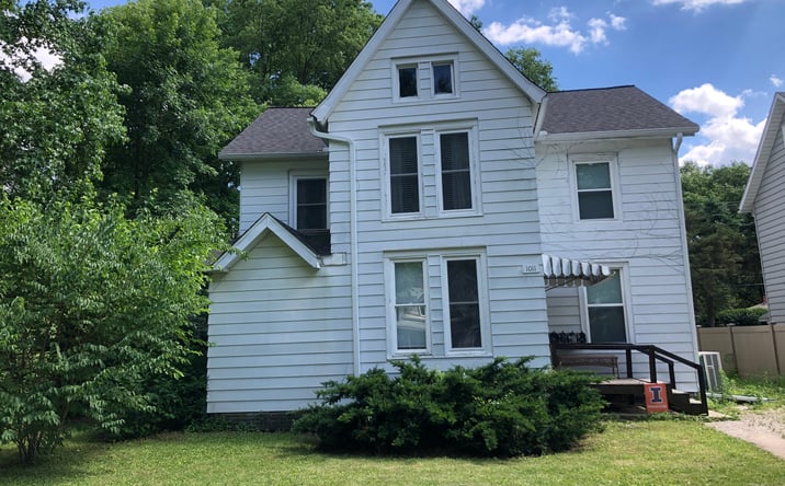 Pictures of Multifamily property located at 1011 W Church St, Champaign, IL 61821 for sales - image #1