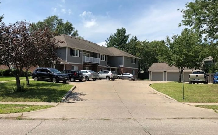 Pictures of Multifamily property located at 1120 5th St, West Des Moines, IA 50265 for sales - image #1