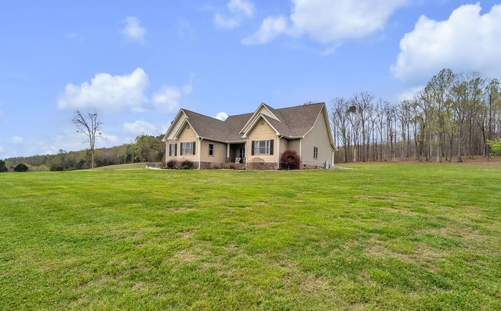 Pictures of Land property located at 1809 Co Rd 50, Riceville, TN 37370 for sales - image #1