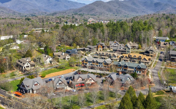 Pictures of Land, Office, Retail property located at 2 East Market Street, Black Mountain, NC 28711 for sales - image #1