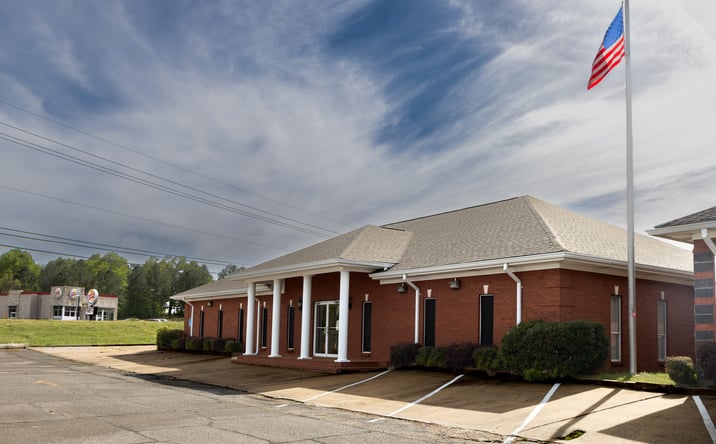 Pictures of Office, Retail property located at 506 MS-16, Carthage, MS 39051 for sales - image #1