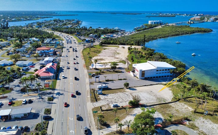 Pictures of Land property located at 1148 S McCall Rd, Englewood, FL 34223 for sales - image #1