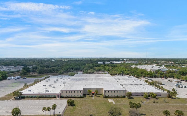 Pictures of Industrial property located at 100 Cattlemen Rd, Sarasota, FL 34232 for sales - image #1