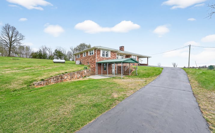 Pictures of Land, Mixed Use, Multifamily property located at 28599 TN-30, Pikeville, TN 37367 for sales - image #1