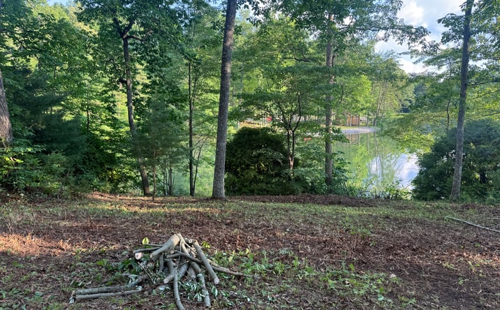 Pictures of Land, Mobile Home Park property located at 231 Crockett Lake Dr, Crossville, TN 38572 for sales - image #1