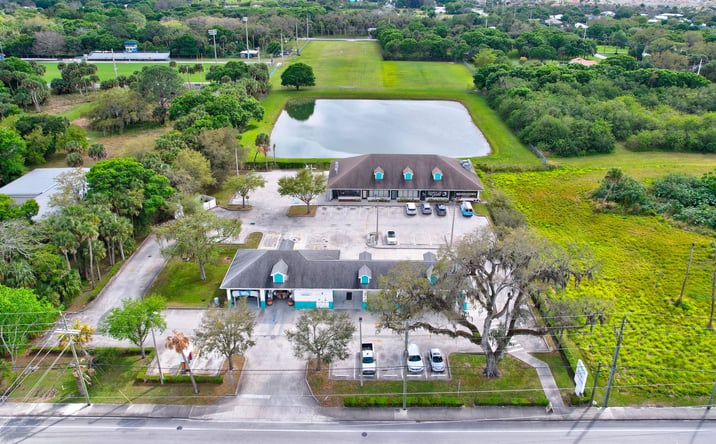 Pictures of Retail, Special Purpose property located at 3901 Orange Ave, Fort Pierce, FL 34947 for sales - image #1